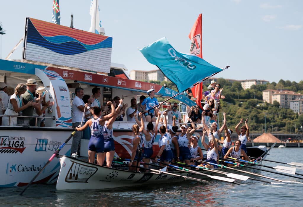 ARRI2826 copia 1024x700 - Urdaibai culmina un fin de semana perfecto ganando también la Bandera de Pasaia