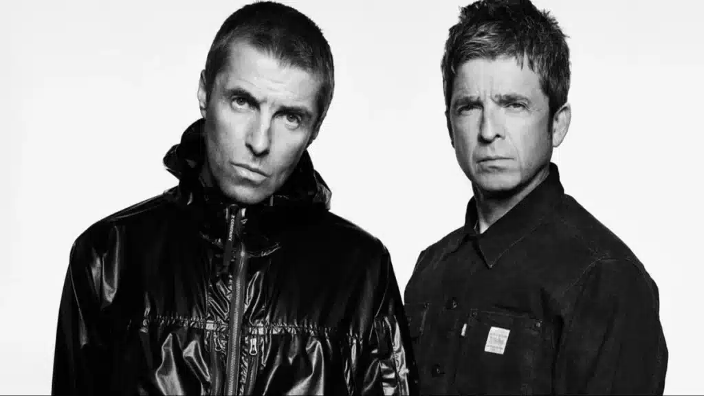 noel y liam gallagher miembros del grupo oasis  1024x576 - Vuelve Oasis, ¿pero quién podrá ir a verlos?