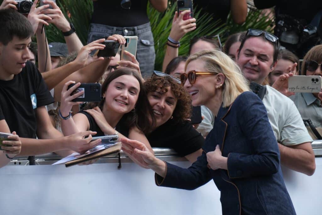 WhatsApp Image 2024 09 21 at 14.46.28 1024x683 - Cate Blanchett aterriza en San Sebastián